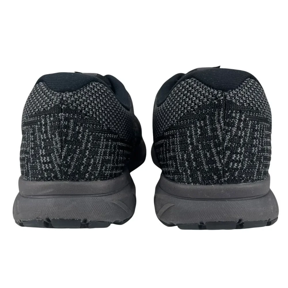 Brooks men size